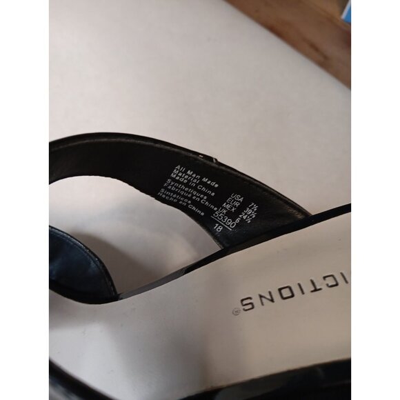 Predictions Women 7.5 Black and Tan 2000s Faux Patent Leather Sandal Slides Mule - Picture 8 of 11